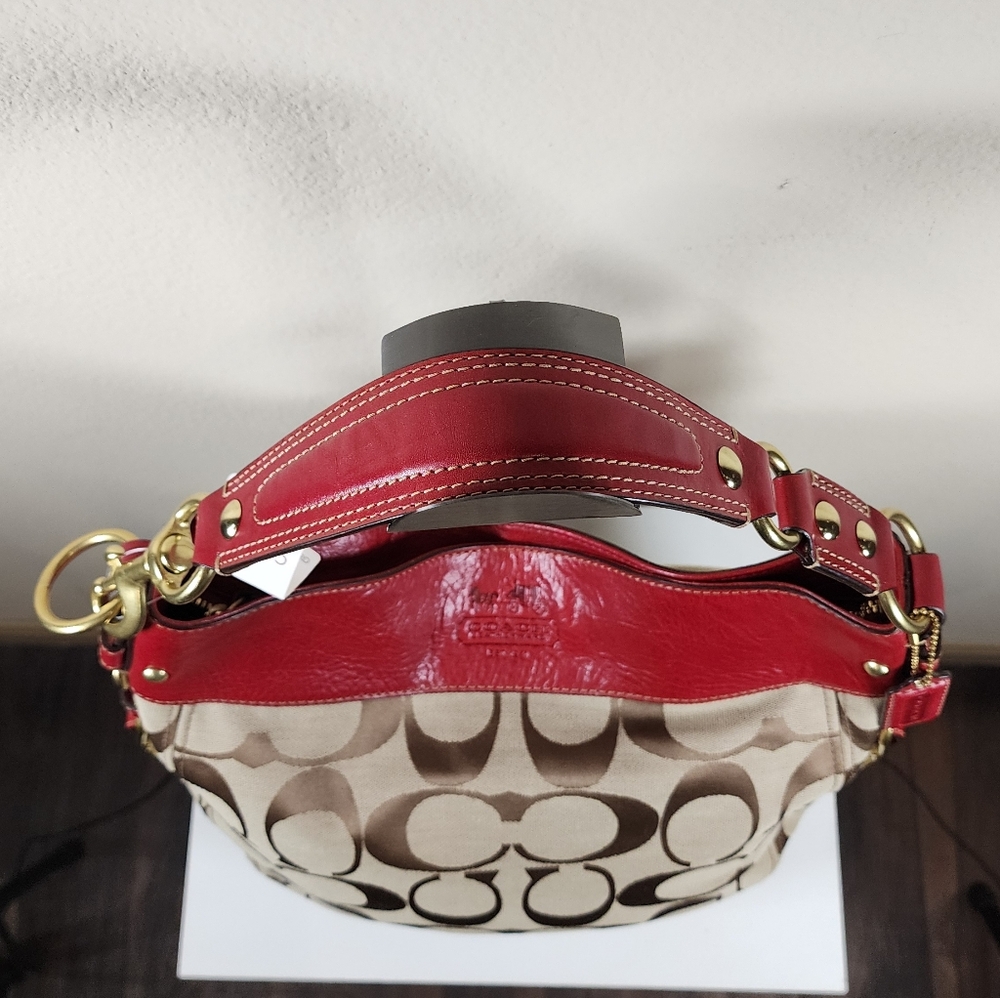 NWT Coach Signature Large Zoe #12674 - Picture 5 of 17